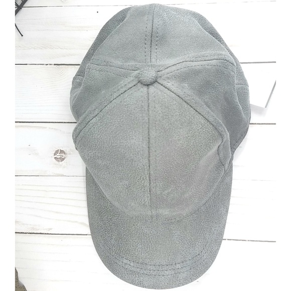💥NEW AUGUST HATS Gray Faux Suede Baseball Cap - Picture 4 of 9